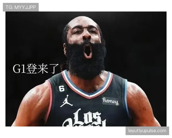 哈登这自律程度，凌晨四点的洛杉矶都嫌他卷